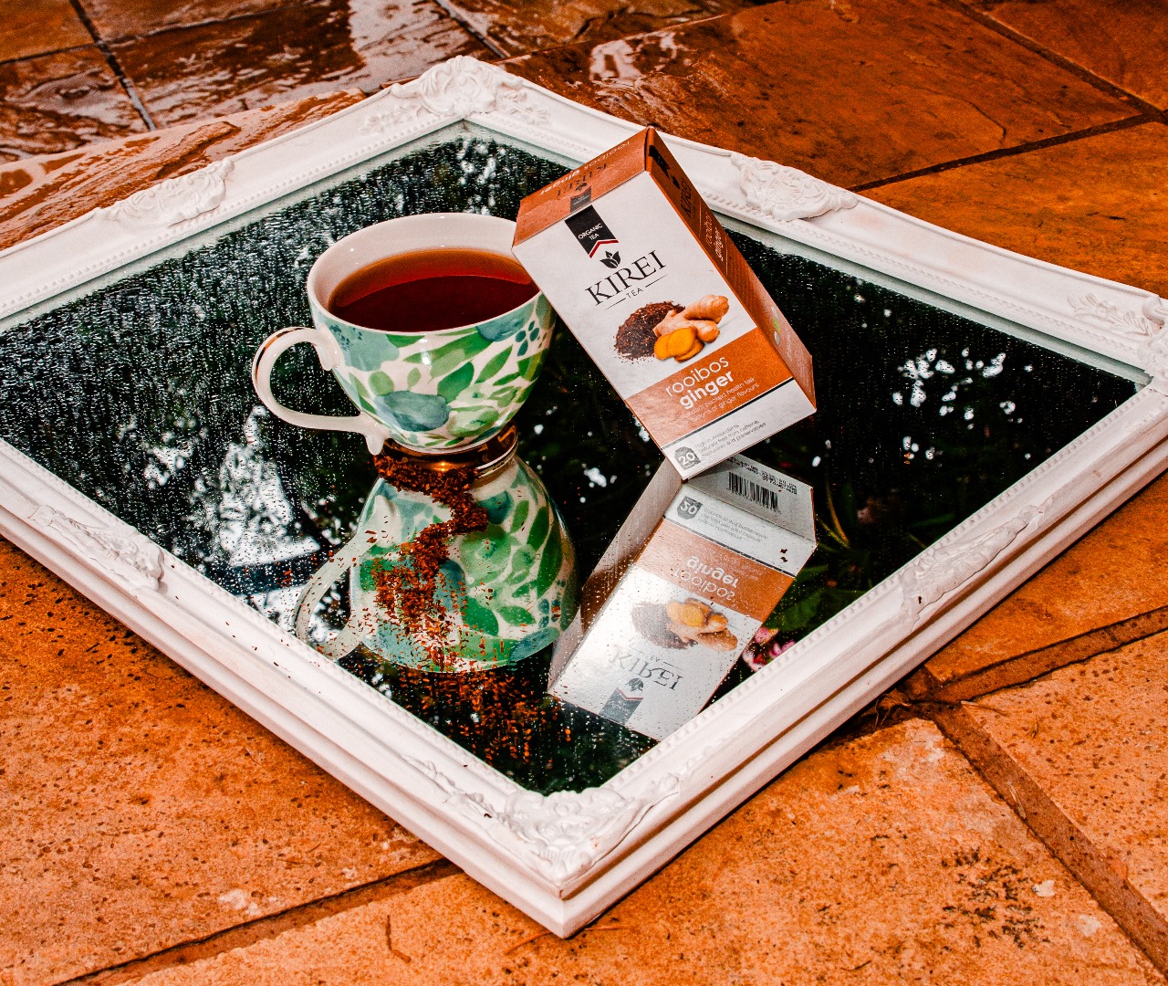 Kirei Rooibos Ginger organic rooibos tea box